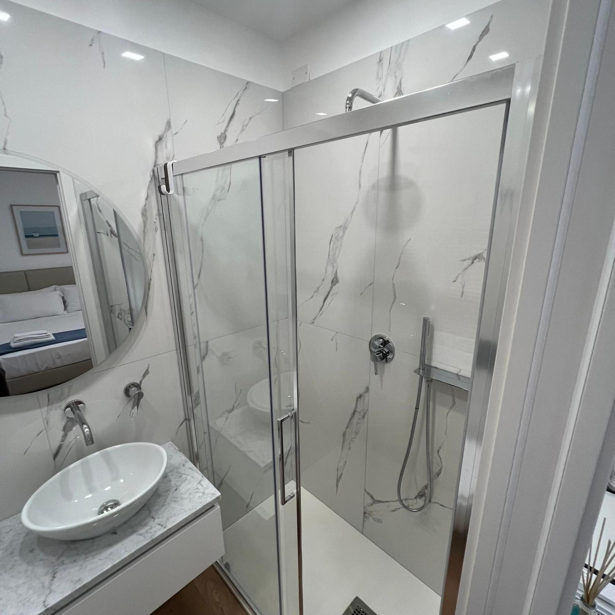 Sunrise Rooms La Spezia Exterior photo