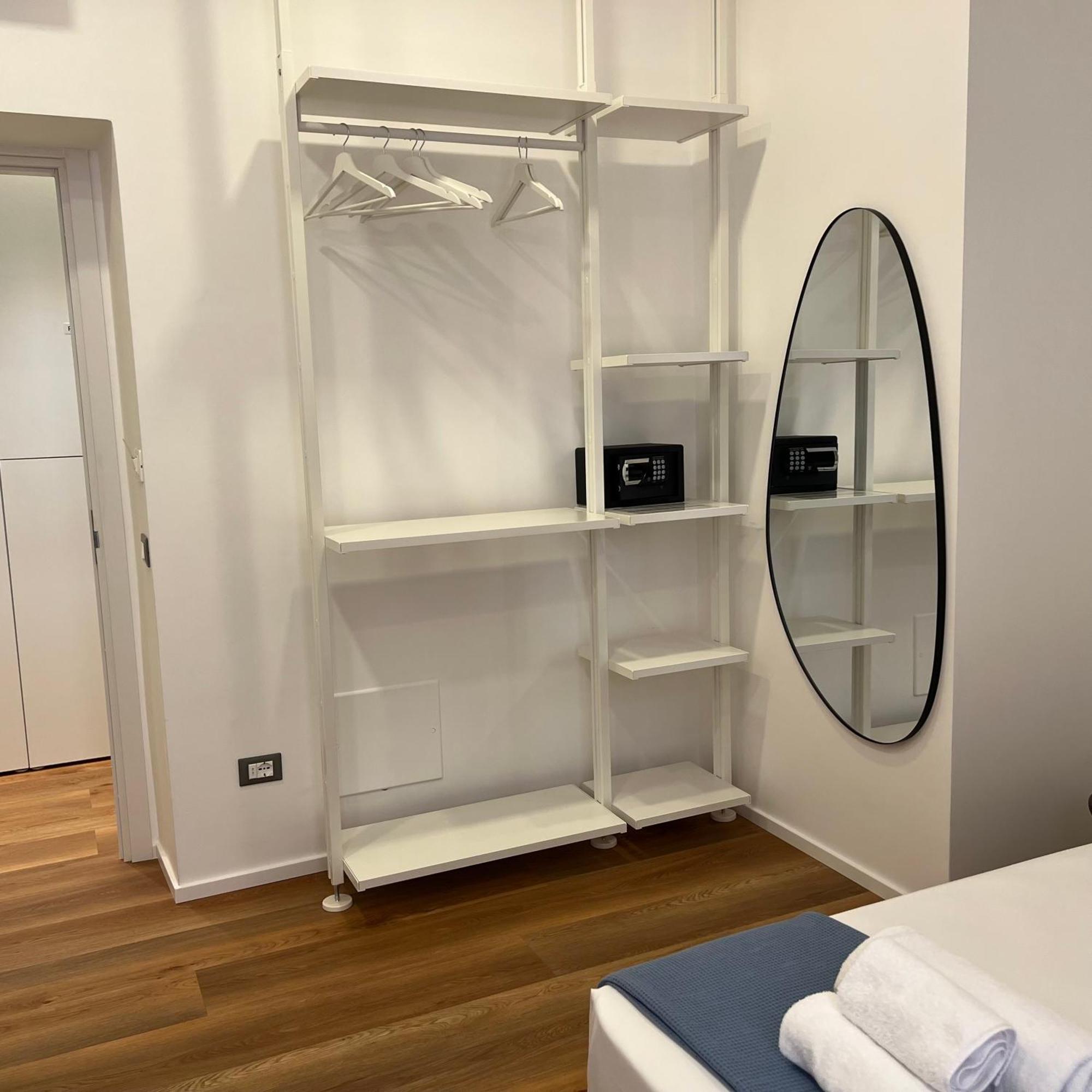 Sunrise Rooms La Spezia Exterior photo